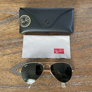 Ray-Ban RB3025 Aviator
